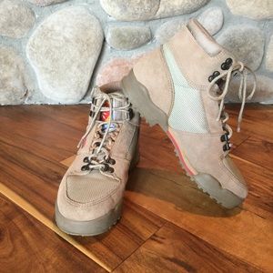 ✔️ Vintage Winnebago Cascades Hiking Boots Mens Size 5.5
